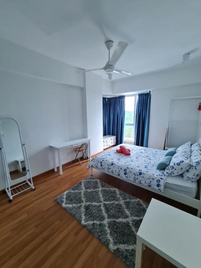 Homestay @ Bandar Seri Putra Kajang Exterior photo